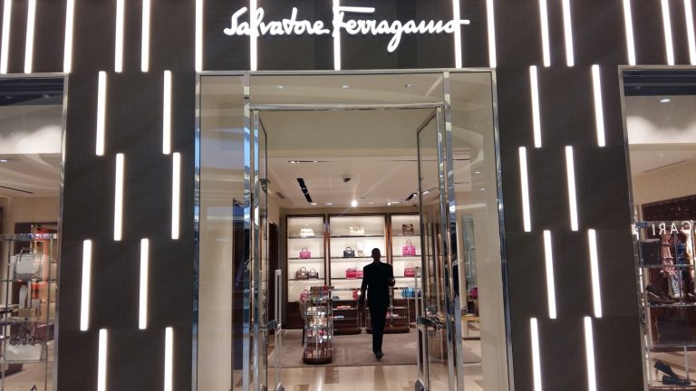 salvatore-ferragamo-store